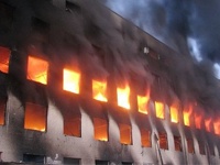 如果單位發(fā)生火災(zāi)怎么辦？