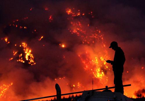 冬天里的一把火，燃燒了多少希望